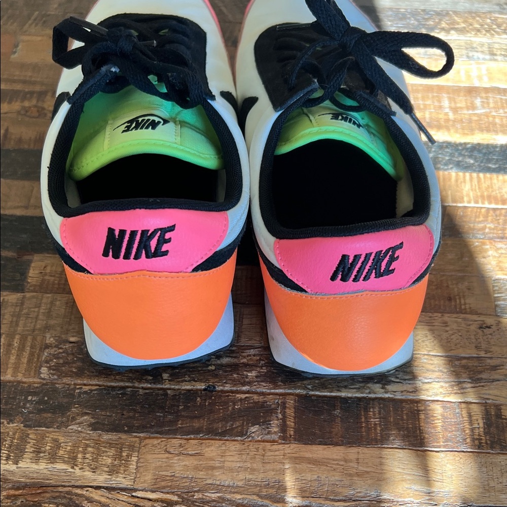 Nike Daybreak Summit white sunset pulse Sneakers - Picture 4 of 4